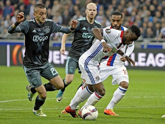 不少评论员 不少评论员