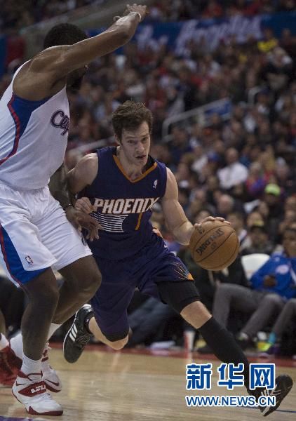 在进攻端 在进攻端