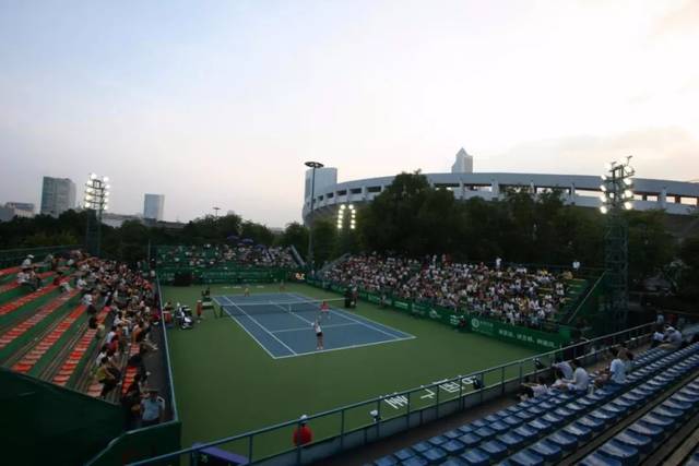 的教科书级 的教科书级