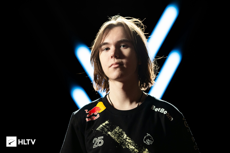 一个核心命 一个核心命